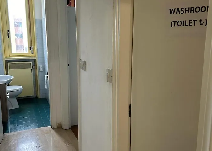 Venice Night 6 アパート