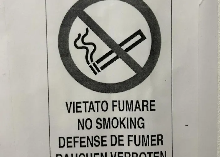 Venice Night 6 アパート